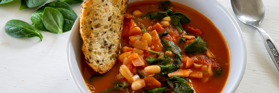 tuscan-spinach-and-white-bean-soup